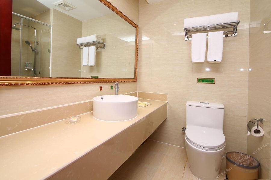 Vienna Hotel Shanghai Jiading New City Exterior foto