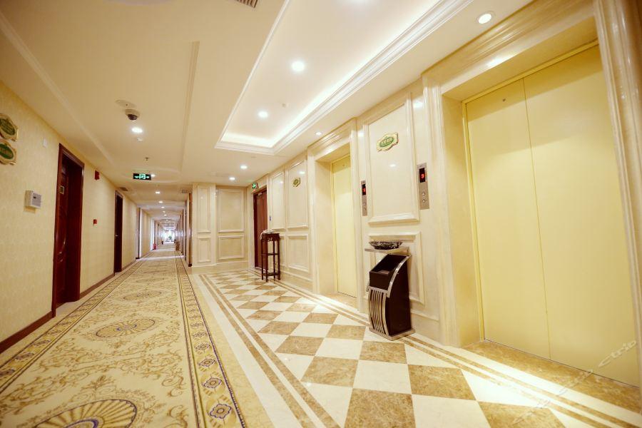Vienna Hotel Shanghai Jiading New City Exterior foto
